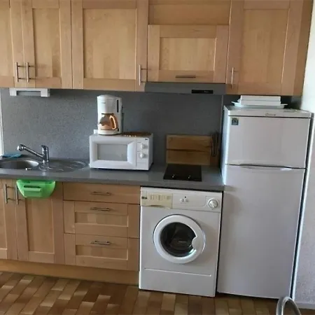 T2 6 Pers En Bord De Mer, Parking Prive, Proche Commerces Et - - Fr-1-81-49 *