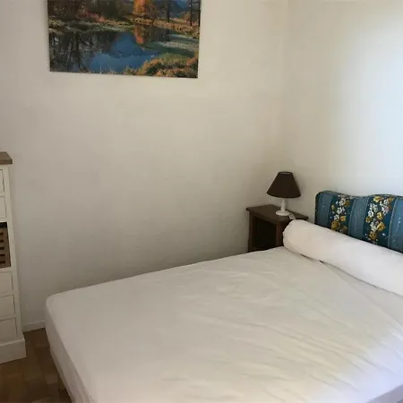 アパート T2 6 Pers En Bord De Mer, Parking Prive, Proche Commerces Et - - Fr-1-81-49 *